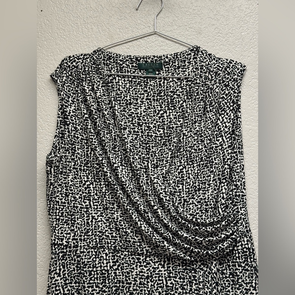 Lauren Ralph Lauren Black and White Sleeveless Draped Maxi Dress size 16W pit 23 - Picture 4 of 10